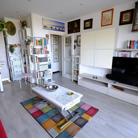 La Casa Di Sole By Portofinovacanze Lägenhet Rapallo